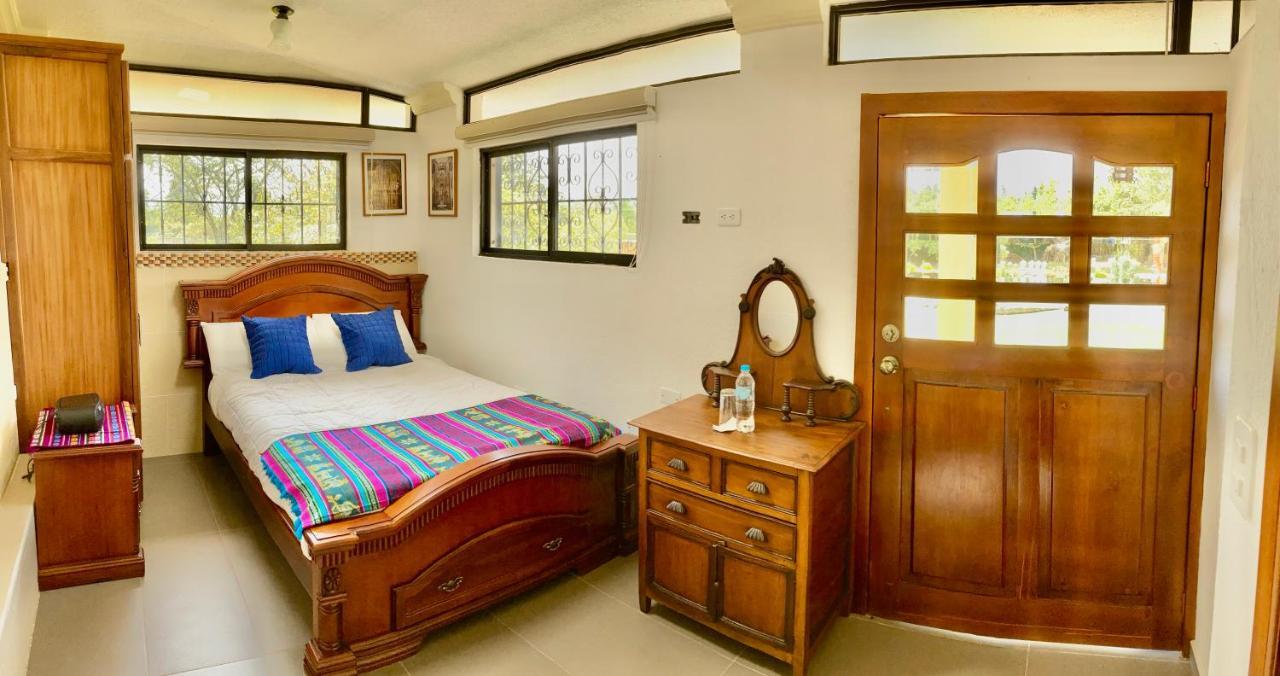 Hosteria Casa Silva Checa 外观 照片