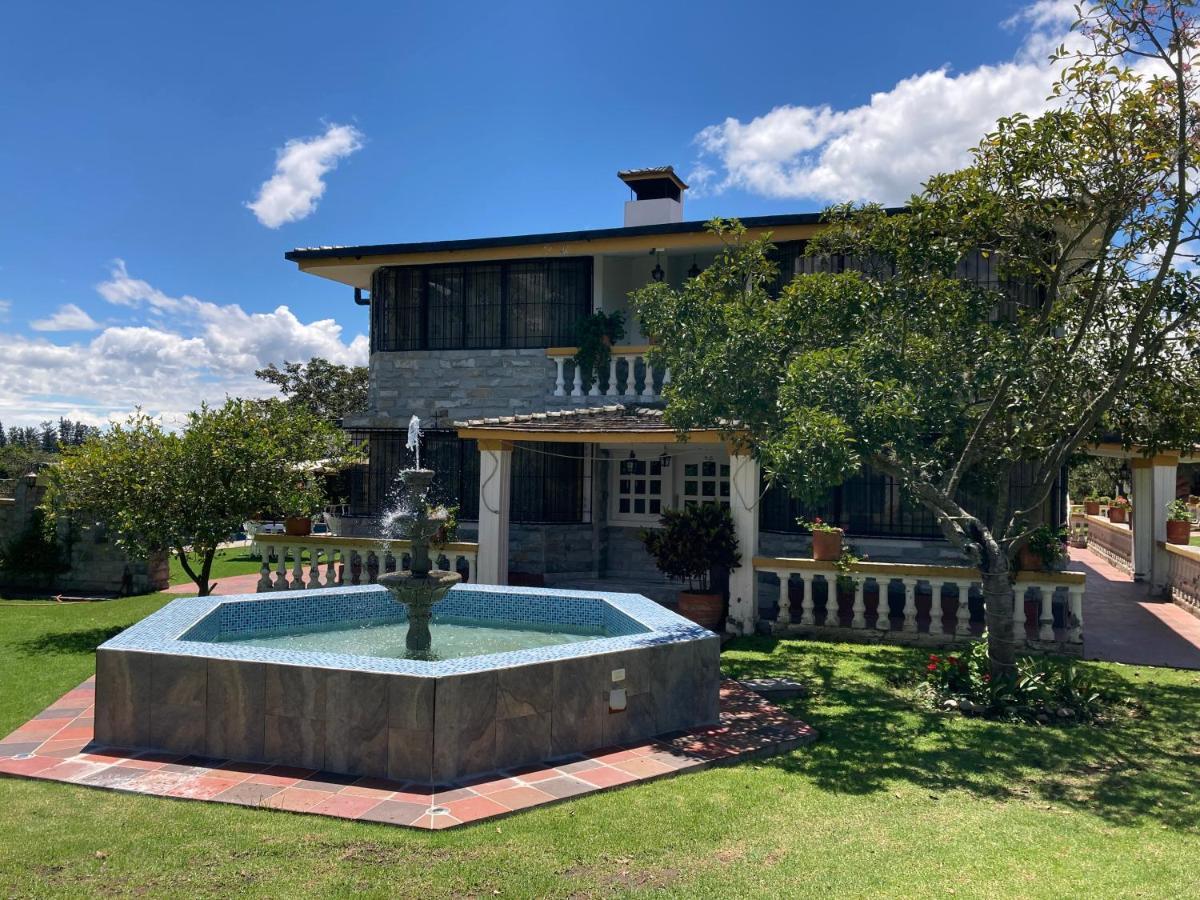 Hosteria Casa Silva Checa 外观 照片